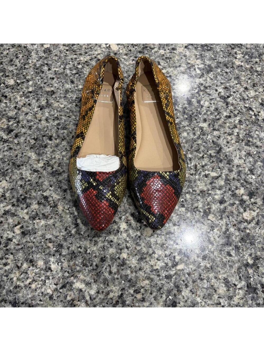 Jessica Pointed Toe Flats Size 9M